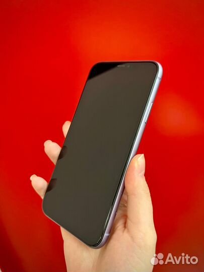 iPhone 11, 64 ГБ
