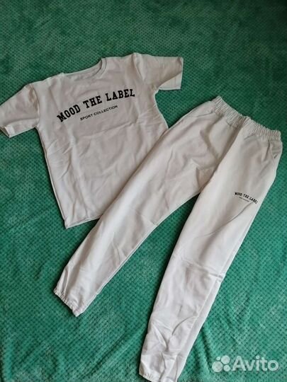 Костюм спортивный 42/44