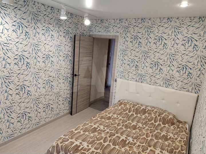 2-к. квартира, 41 м², 8/18 эт.