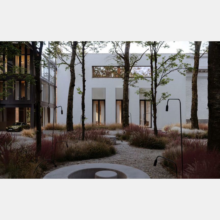 2-к. квартира, 116 м², 9/13 эт.