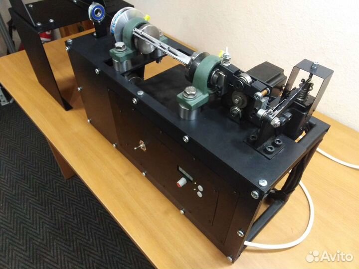 Правильно-отрезной станок для тонкой проволоки