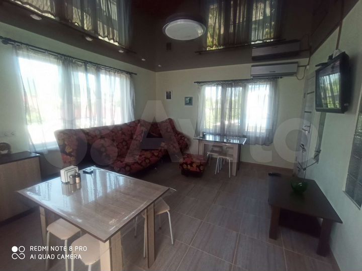 Комната 14 м² в 4-к., 2/2 эт.