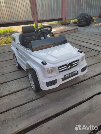 Детская машина на аккумуляторе с пультом