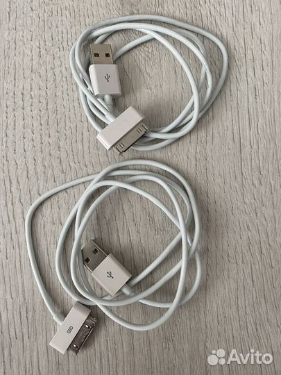 Кабель на iPhone 4