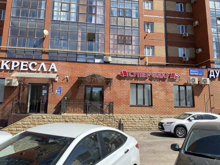 Первая линия проспект победы, 180 м²