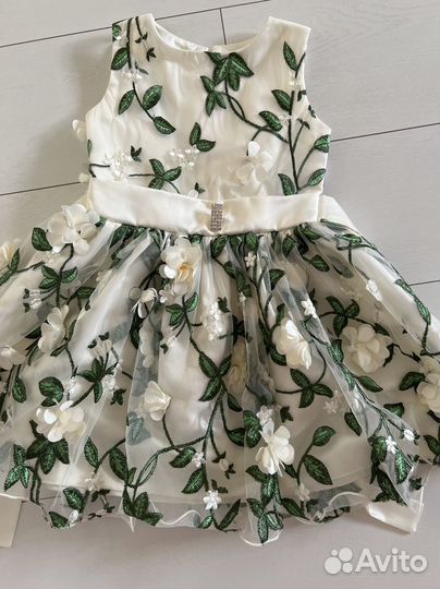 Нарядное платье для девочки 110 116