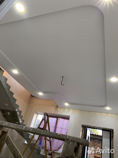 Натяжные потолки