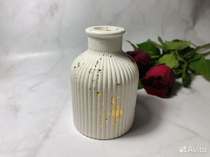 Ваза из гипса