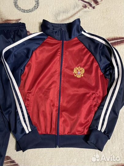 Спортивный костюм для мальчика 152