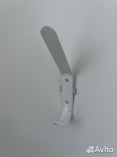 Крючки для одежды