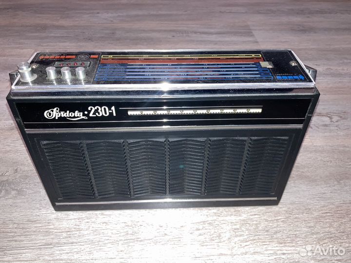 Радиоприемник VEF Спидола 230-1