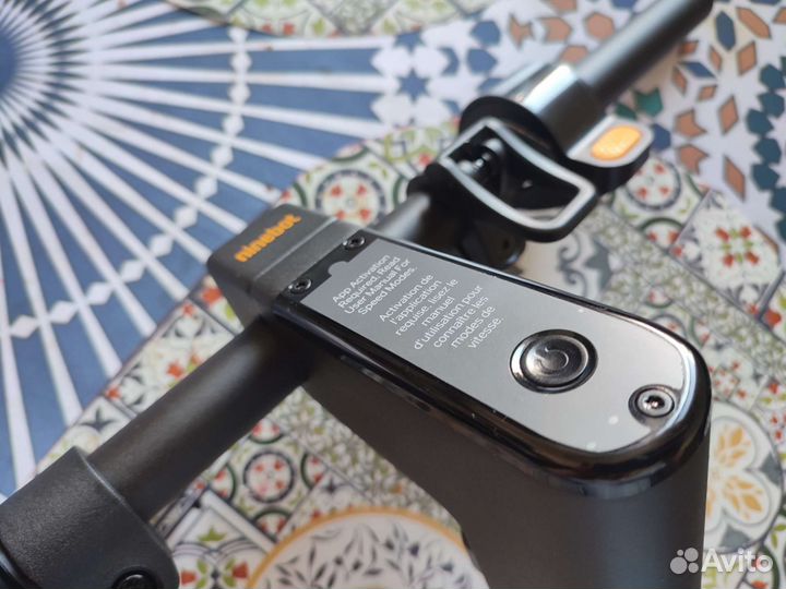 Крышка рулевой панели Ninebot MAX G30