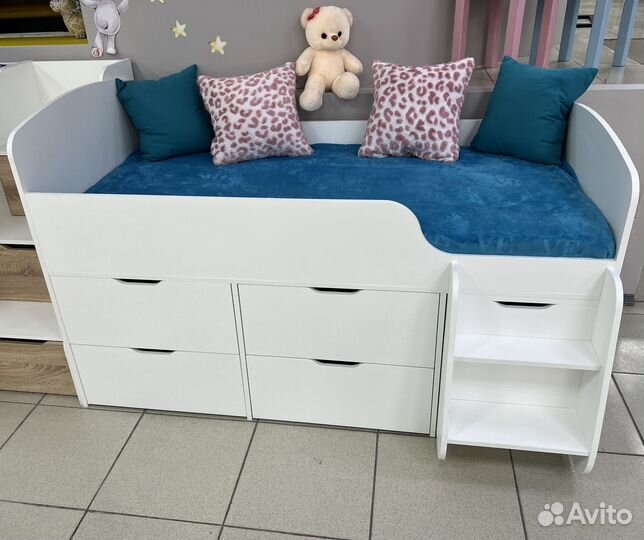 Детская кровать чердак новая