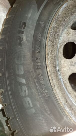Pirelli Formula Ice 195/65 R15