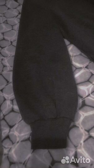 Продаю женское утеплённое платье Reserved