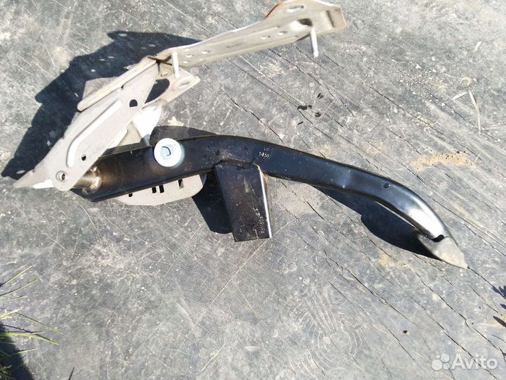 Педаль тормоза ford focus 3