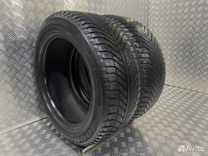 Goodyear Vector 4Seasons SUV 235/55 R17 103H