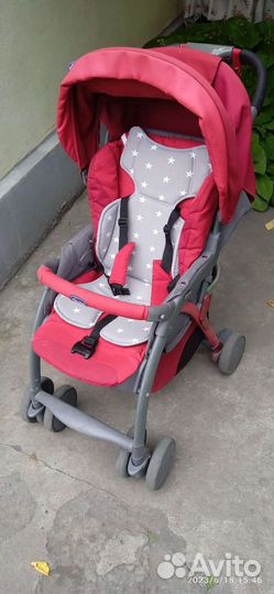 Прогулочная коляска