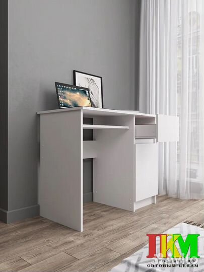 Компьютерный стол Мори