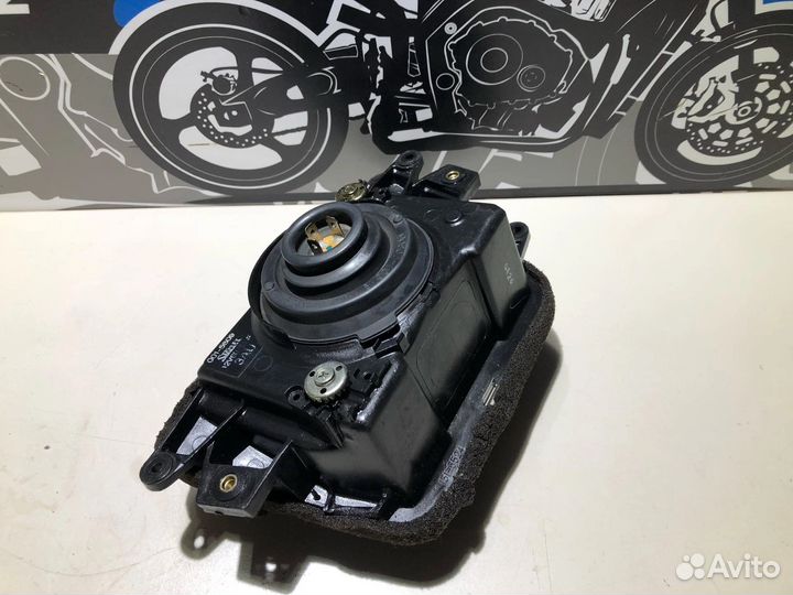 Фара Suzuki GSF 1200 S Bandit 1996 - 2000г