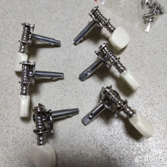 Колки для акустической гитары новые