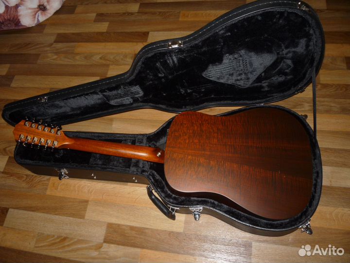 Taylor 360E электроакустическая гитара 12-струнная