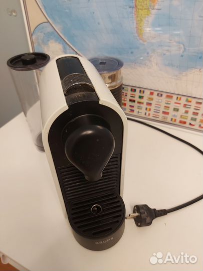 Кофемашина nespresso с капучинатором