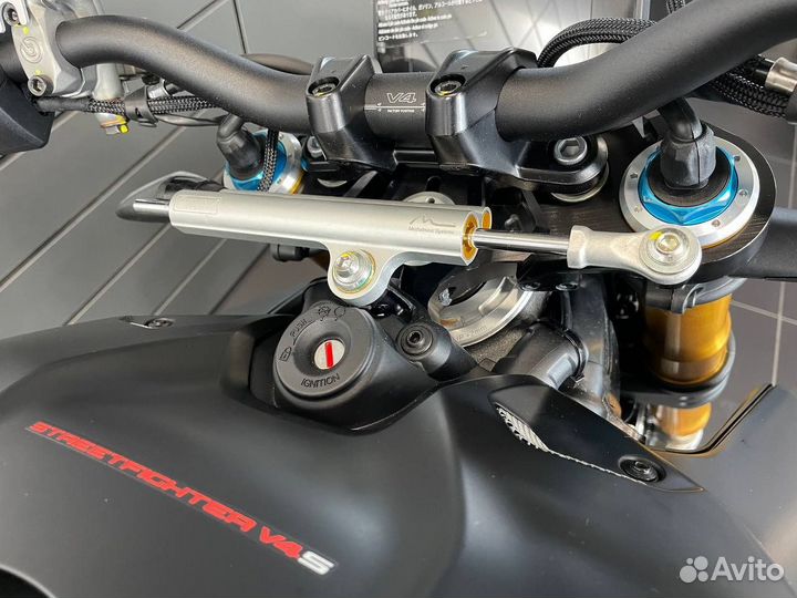Ducati Streetfighter V4