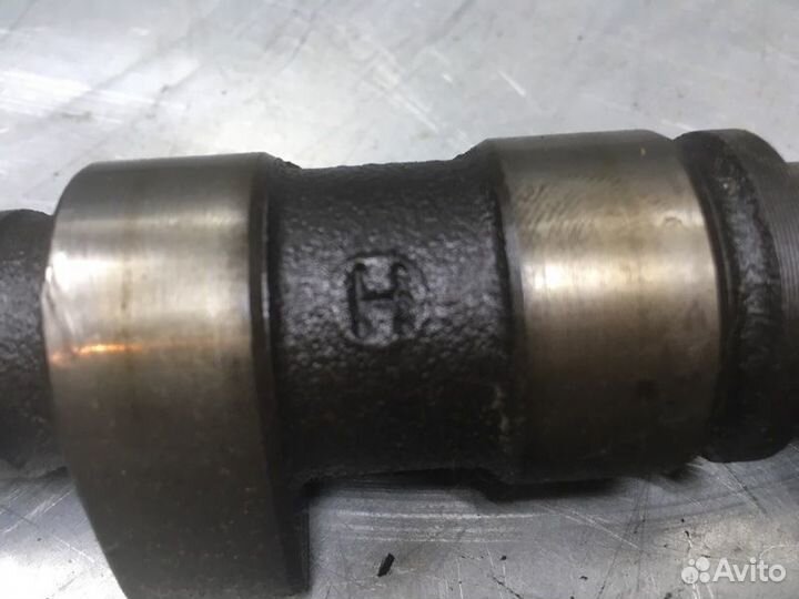 Распредвал Audi 100 C4 1991-1994