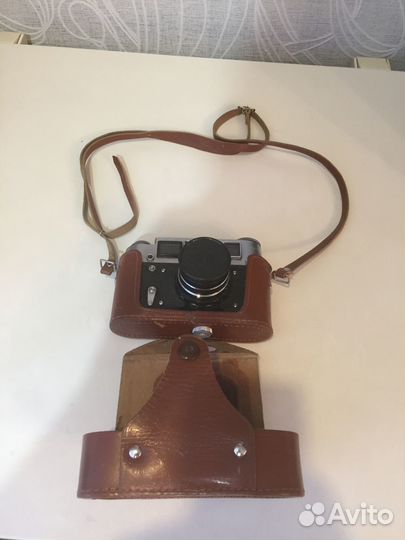 Пленочный фотоаппарат фэд-4