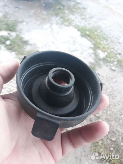 Датсун Он-до пыльник фары 142823-02 Hella