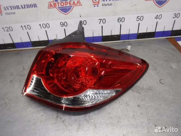 Фонарь задний правый Chevrolet Cruze F16D3 2012