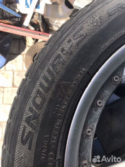 Sunfull SF-02 225/55 R17