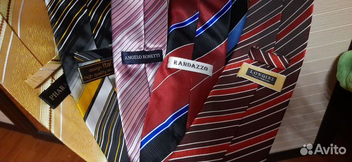 Галстуки пакетом