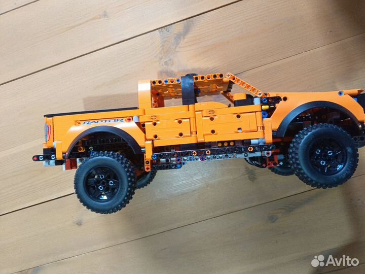 Lego technic 42126 ford F 150 raptor