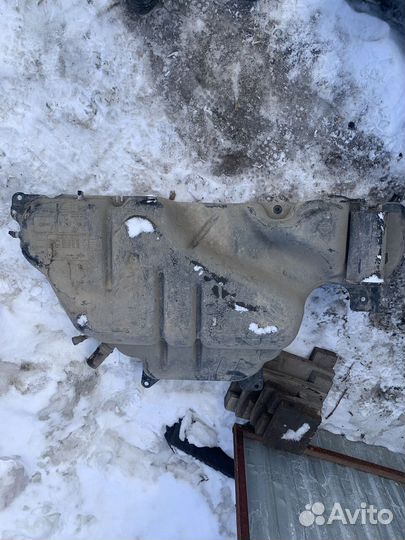 Бак топливный Renault Megan 2