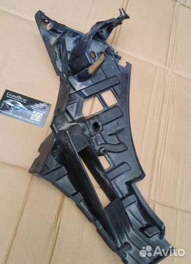 Кронштейн фары Mercedes ML-class