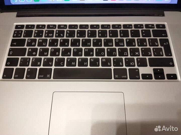 Apple MacBook Pro, Retina 15, Mid 2015