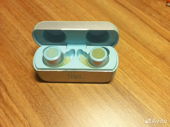 Наушники jbl