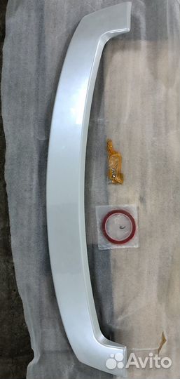 Спойлер на Mitsubishi Outlander 3