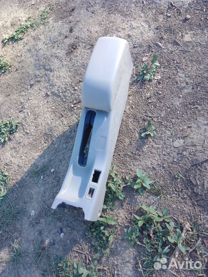 Детали салона пластик Toyota Corolla ee111