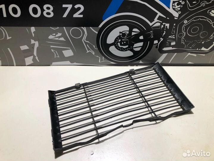 Решётка радиатора Kawasaki ZZR 400-2 1997г