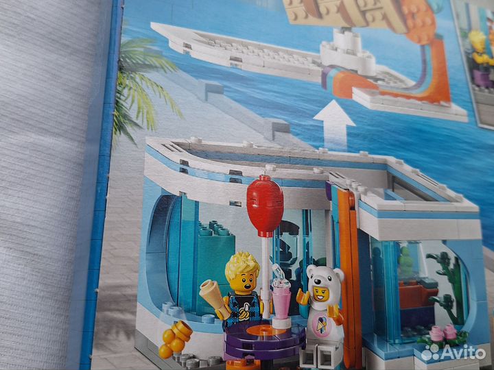 Lego City 60363 новый магазин мороженого