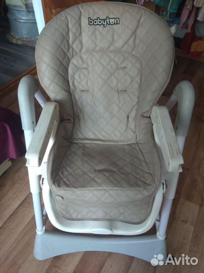 Стульчик для кормления babyton