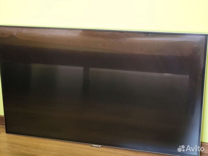 Телевизор SMART tv 49 бу