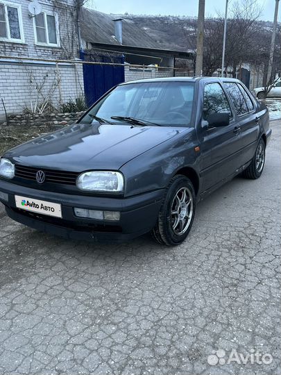 Volkswagen Vento 1.8 МТ, 1992, 200 000 км