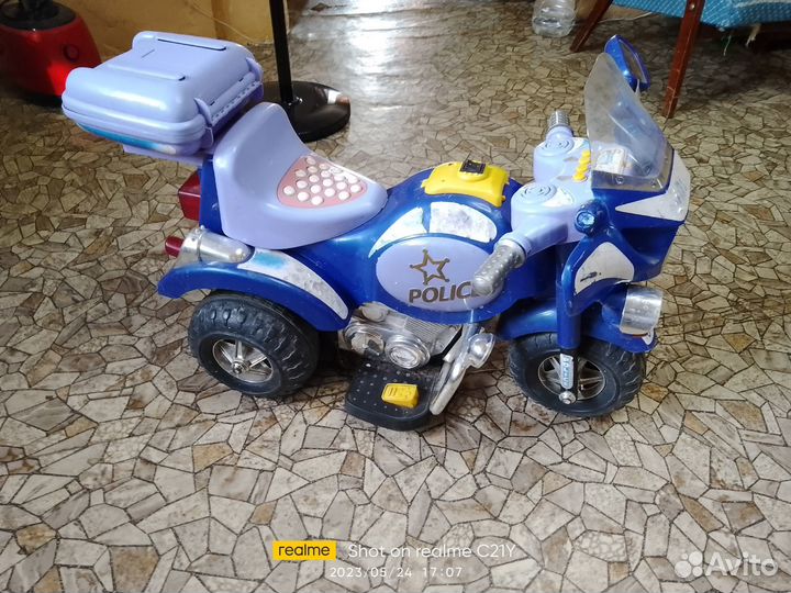 Детский электрический трицикл