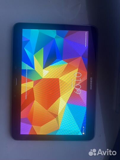 Планшет-Samsung galaxy Tab4
