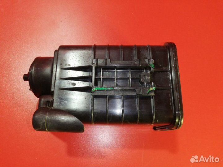 Абсорбер топливный Toyota Corolla ZZE121L 3ZZ-FE