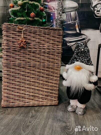 Корзина плетеная с крышкой